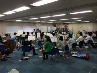 低音セクション揃い踏みの練習