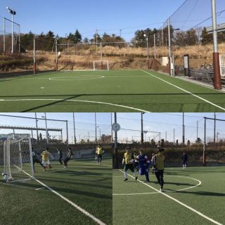 1/13  フットサルコートで練習
