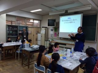 土曜日学校「わくわく！実験教室」報告