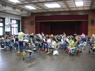 練習(神戸市立地域人材支援センター)