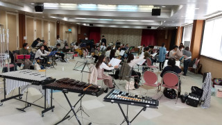 練習（明石勤労福祉会館多目的ホール）