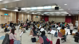 練習（明石勤労福祉会館多目的ホール）