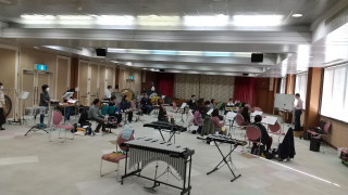練習（明石勤労福祉会館多目的ホール）