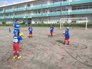 午前練習（全チーム）