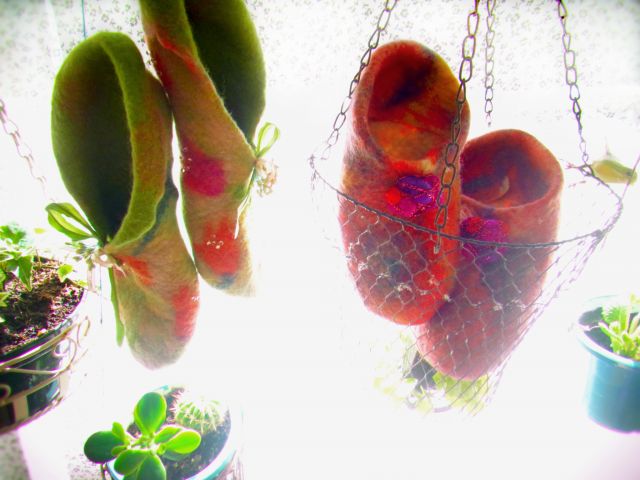 羊毛でフエルトづくり☆ルームシューズを作ろう☆ 