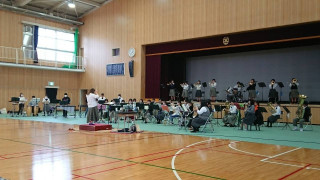 広い体育館で🎵