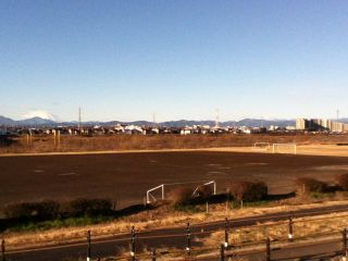 謹賀新年(元旦の河川敷より)