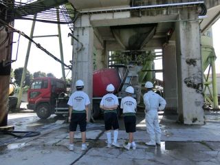 職場体験学習が行われました（於：辻産業）