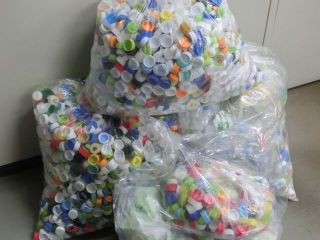 エコキャップ運動～累計13万個突破！～熊本県生コンクリート工業組合