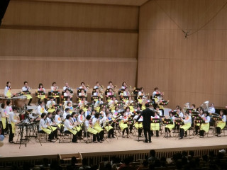 「２０周年記念ファミリーコンサート」