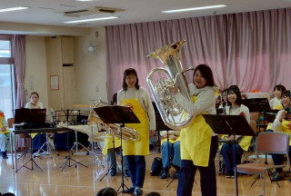 日出谷保育所さま　訪問演奏