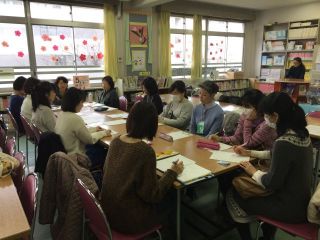 平成30年度 図書ボランティア 学校との反省会