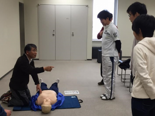 救急救命講習２　～救急車がくるまでに～