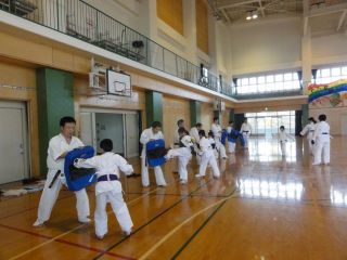 月心会土橋支部練習