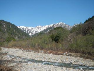 5/2～5/4春山合宿・赤岩尾根から鹿島槍ケ岳ピストン（その１）