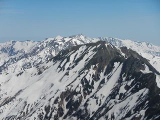 5/2～5/4春山合宿・赤岩尾根から鹿島槍ケ岳ピストン（その３）