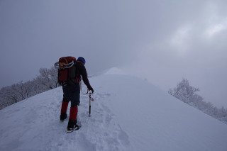 白山の展望を求めて　取立山・護摩堂山　周回コース
