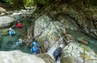 神童子谷沢登り
