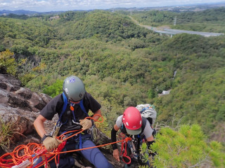 百丈岩マルチピッチクライミング