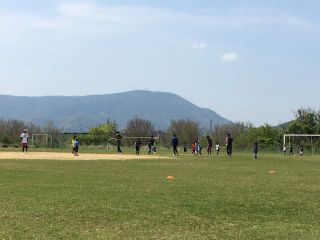 春のサッカー教室開催