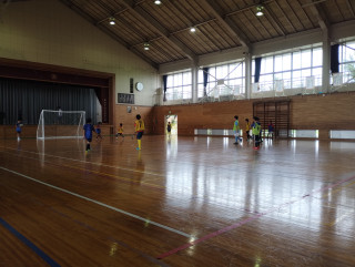 TR（４、３年）