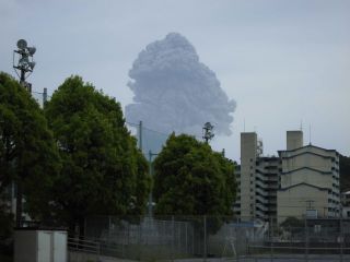 練習　at  県短{emoji index="1"}