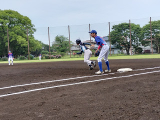 またも追いつけず