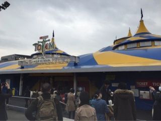 人が並んでもには意味がある