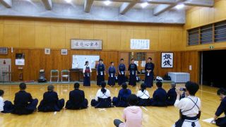 壮行会をしました。