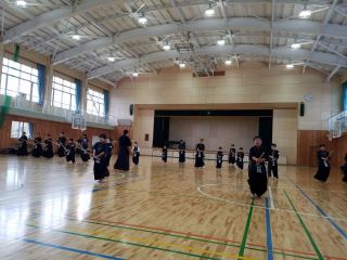 3月の稽古は東北中学校です。