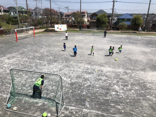 西が岡小学校にて練習