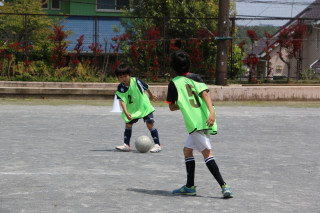 西が岡小学校にて練習