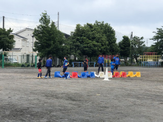 岡津小学校にて練習