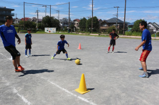 西が岡小学校にて練習
