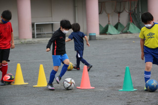 西が岡小学校にて練習