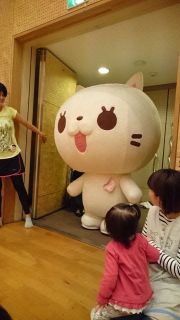 ピヨピヨママににゃあたん♡