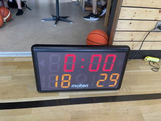 大人の部久しぶりの5on5