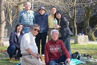 花はさておいて