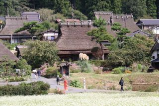 美山かやぶき里へ