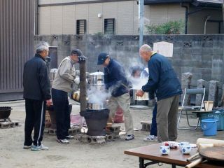 もちつき＆ぜんざい大会　　暇～人