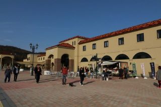 新名神宝塚北ＳＡ