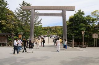 伊勢神宮・内宮へ参拝