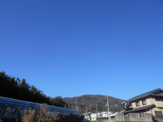 生駒の空　40肩か50肩か　　