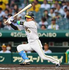 西勇輝12球団から勝利　　　出舞