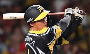 カープに快勝　首位奪還　　甲子園　　出舞