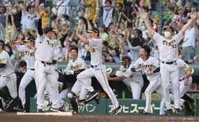 サヨナラ勝ち　9連勝（京セラドーム）　　　出舞