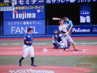 DeNAに快勝　　　出舞