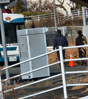 日韓シャトル外交　　　出舞