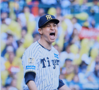 大竹2勝　佐藤輝8号　　　出舞