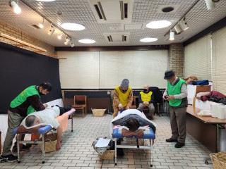 健康保険法 87 条（療養費）では療養費の支給（あん摩マッサージ指圧師、鍼灸）